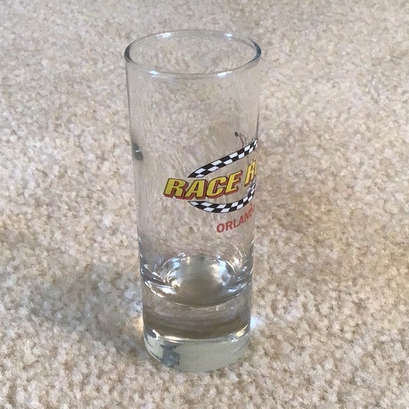Set of 2 Racing Shot Glasses - Picture 3 of 12